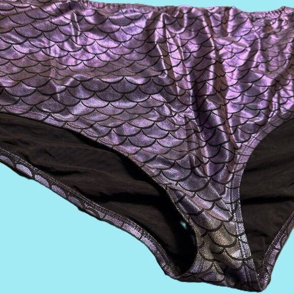 Torrid Plus Size Mermaid Two Piece - Picture 2 of 9